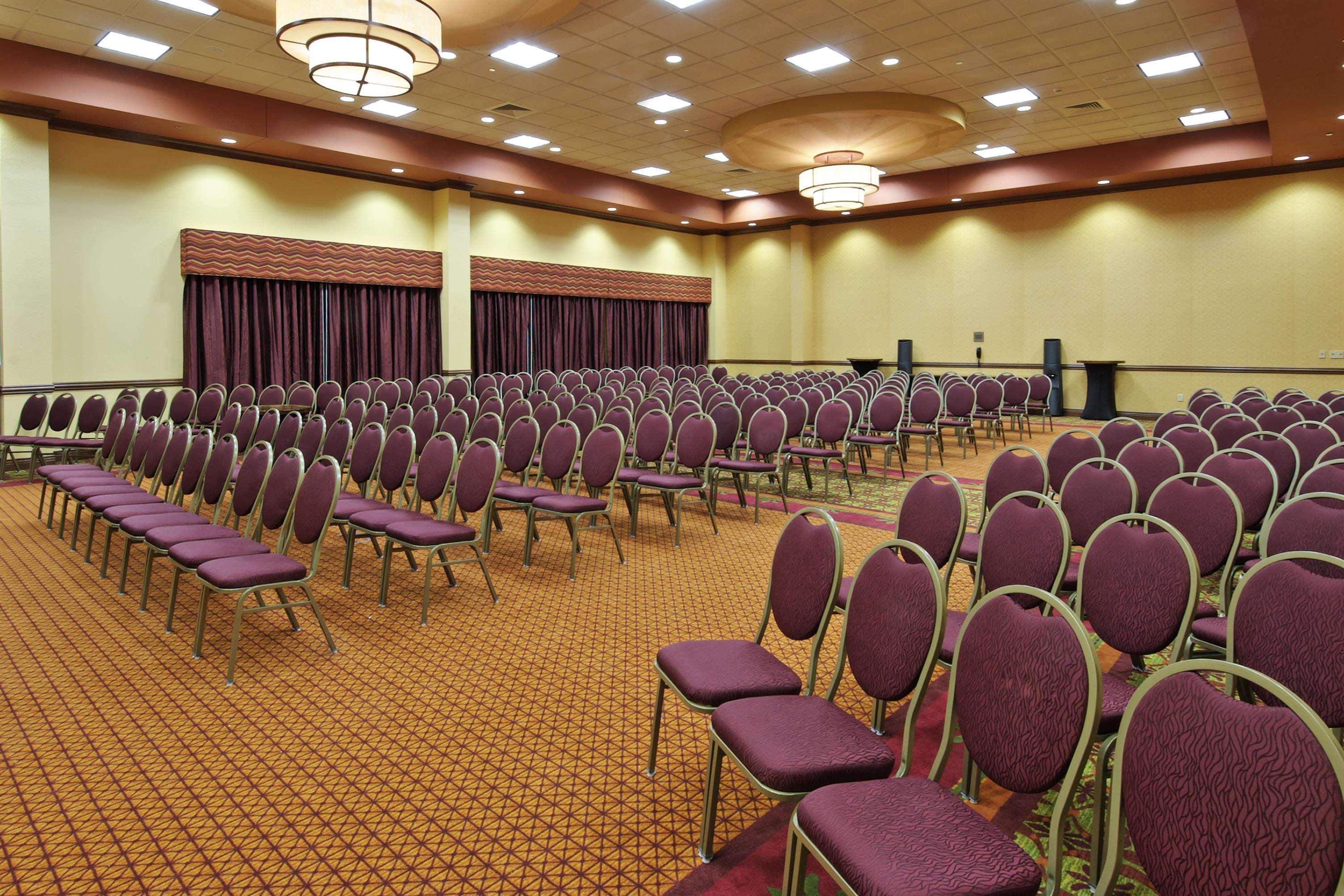 Embassy Suites Omaha- La Vista/ Hotel & Conference Center Екстериор снимка