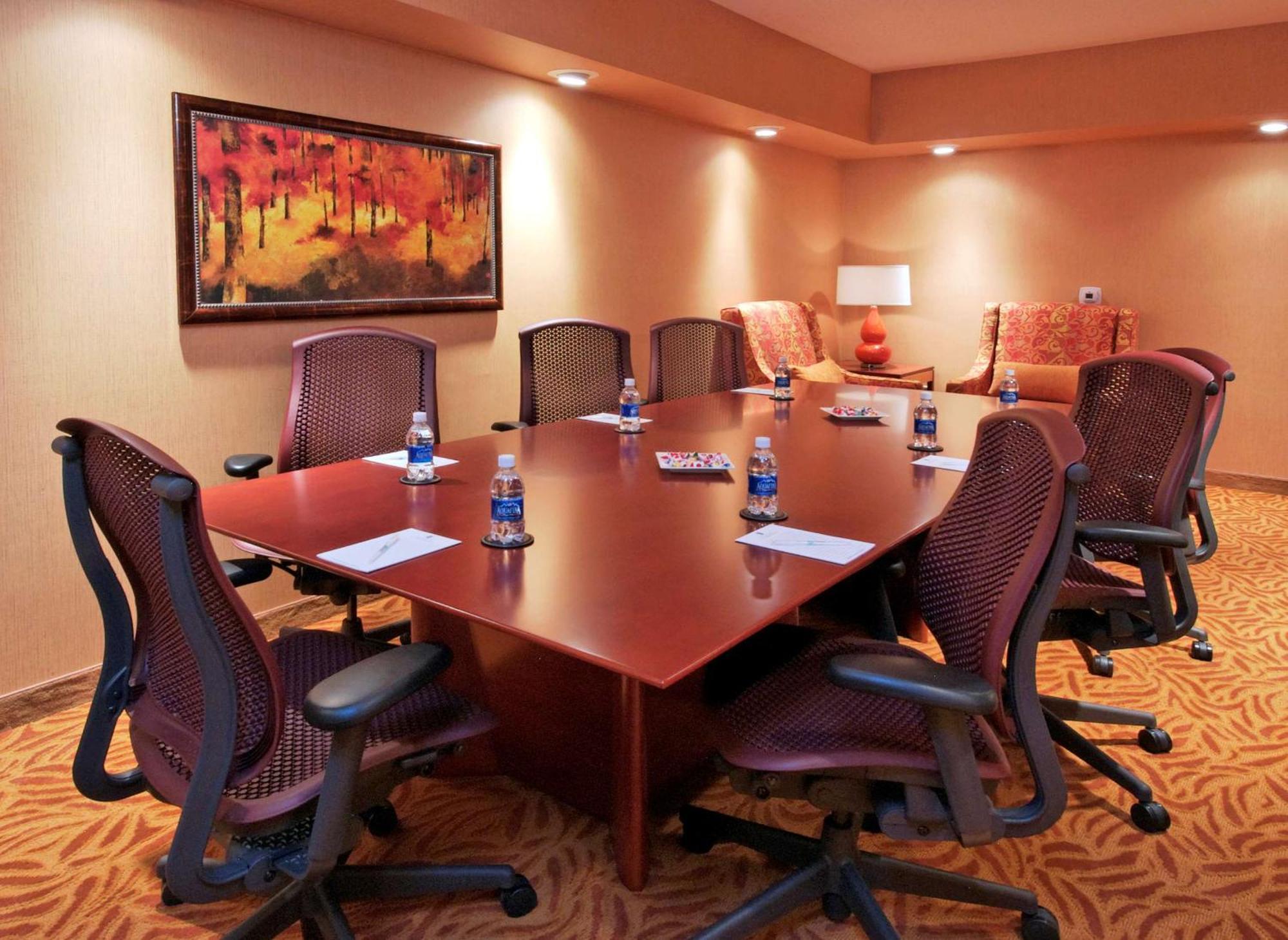 Embassy Suites Omaha- La Vista/ Hotel & Conference Center Екстериор снимка