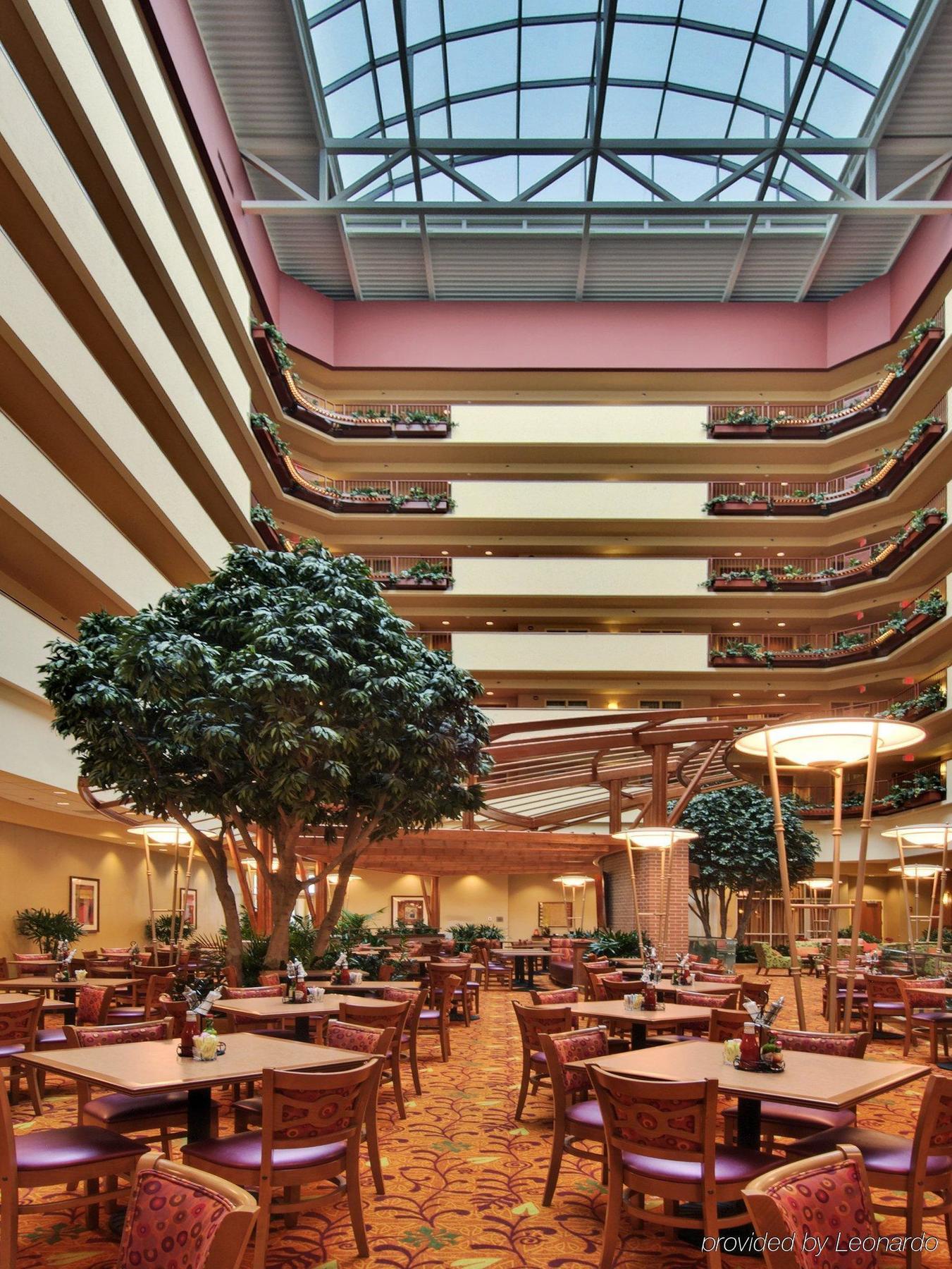 Embassy Suites Omaha- La Vista/ Hotel & Conference Center Ресторант снимка